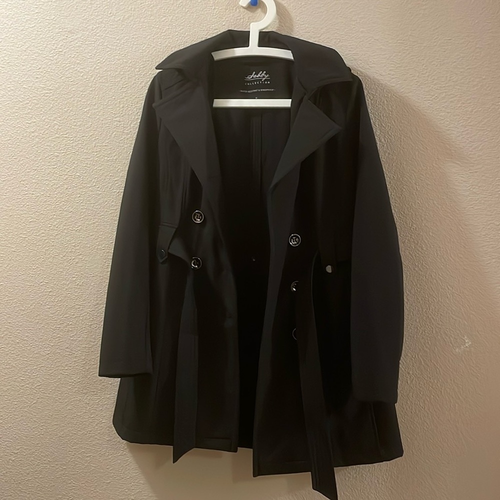 Jacket is lovely. Does not fit me anymore.